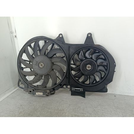 WENTYLATOR CHŁODNICY Z MODUŁEM AUDI A4 B6 1.9 TDI 130KM 1.9 TDI 2003 8E0121205AB  874652N VALEO  LY7W 130 6092 