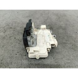 ZAMEK DRZWI LEWY TYŁ AUDI A6 C6 2.7 TDI 180KM2.7 TDI20054F0839015LZ7R1806154                                            
