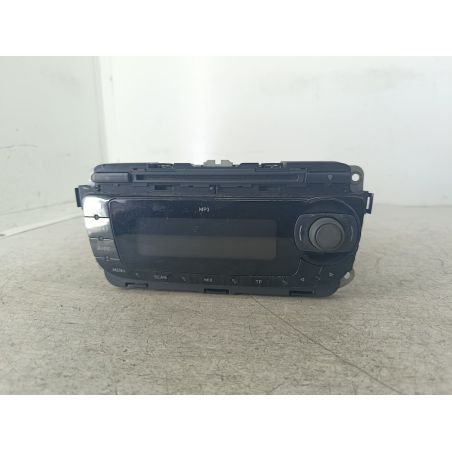 RADIO FABRYCZNE SEAT IBIZA IV 1.6 TDI 105KM 1.6 TDI 2010 6J0035153B   LC9Z 105 6144 