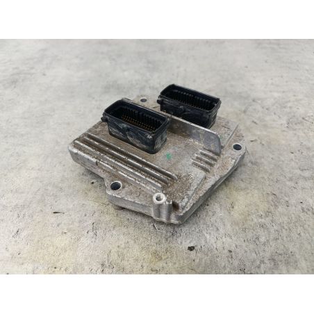 KOMPUTER, STEROWNIK OPEL ASTRA H 1.6 16V 105KM 1.6 16V 2007 55562549 DELPHI Z20R 105 5971 