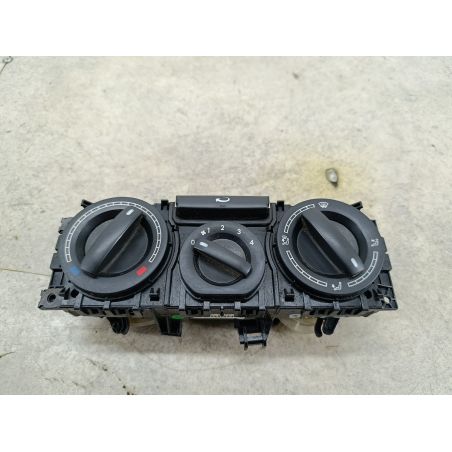 PANEL NAWIEWU VW TRANSPORTER T5 1.9 TDI 84KM 1.9 TDI 2008 7H0819045 L132 84 6188 