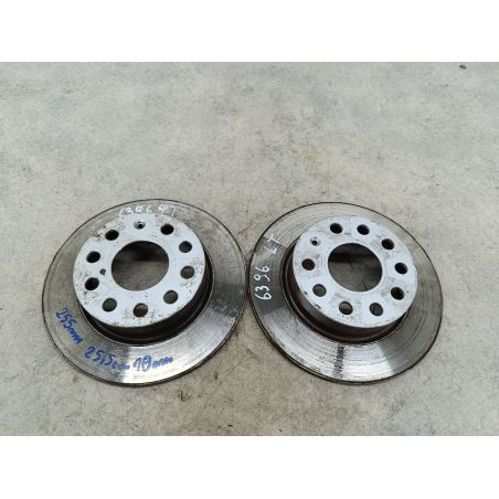 TARCZE HAMULCOWE TYŁ VW GOLF V 1.6 FSI 115KM 1.6 FSI 2006 0986479099  BOSCH LD5Q 115 6396 