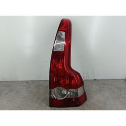 LAMPA TYLNA PRAWA VOLVO V50 2.0 D 136KM2.0 D200530698921477-461366385                                            