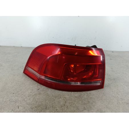 LAMPA TYLNA LEWA VW PASSAT B7 2.0 TDI 170KM 2.0 TDI 2012 3AF945095E LC9X 170 6369 