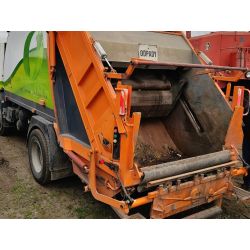 ZABUDOWA ŚMIECIARKI SCANIA P94 DB4X2LB 230 9.0 D200313466922306510                                            