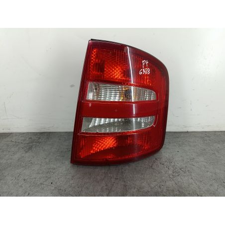 LAMPA TYLNA PRAWA SKODA FABIA I 1.4 8V 68KM 1.4 8V 2002 6Y9945096B  6Y9945112B LF7U 68 6388 