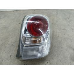 LAMPA TYLNA PRAWA TOYOTA VERSO 1.8 16V201581551-0F130-00 15242S3R31476481                                            