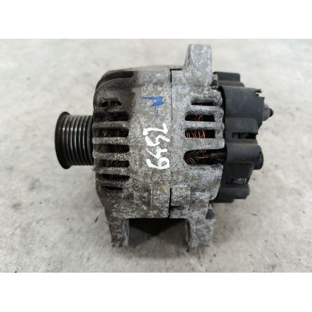 ALTERNATOR RENAULT SCENIC II 2.0 16V 136KM 2.0 16V 2006 8200410671 TG11C040  VALEO NV676 136 6452 