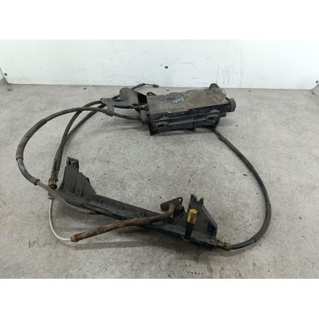 HAMULEC RĘCZNY ELEKTRYCZNY RENAULT SCENIC II 2.0 16V 136KM 2.0 16V 2006 8200522625A 07411100840 NV676 136 6452 