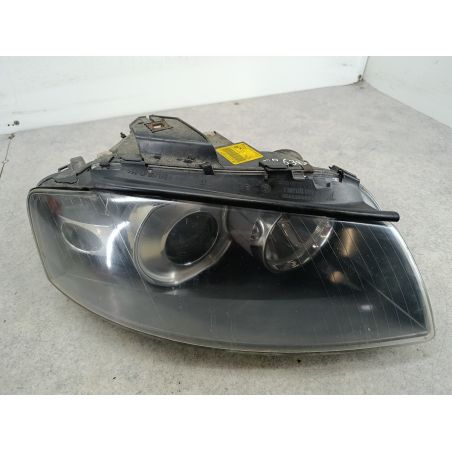 LAMPA PRZÓD PRAWA XENON AUDI A3 8P 1.9 TDI 105KM 1.9 TDI 2003 8P0941004D 0301206272 1307329066  AL LZ9W 105 6390 