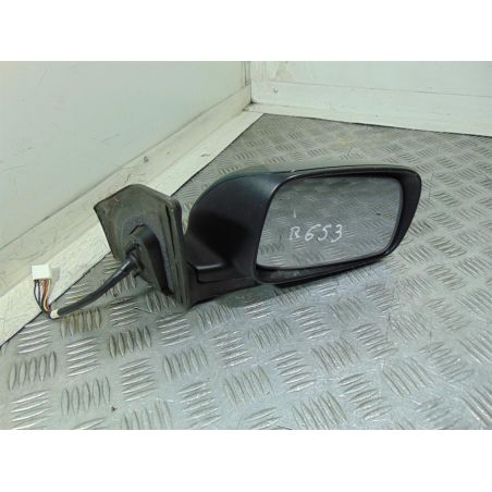 LUSTERKO PRAWE TOYOTA AVENSIS II T25 2003 