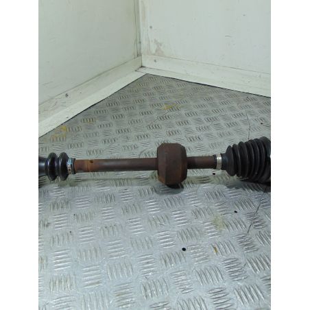 PÓŁOŚ PRAWA PRZÓD RENAULT CLIO II ( 98-10 ) 1.5 DCI 2004 