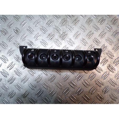 PANEL PRZEŁĄCZNIKÓW MINI R50 1.6 16V 2002 6917983 