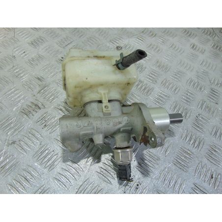 POMPA HAMULCOWA VW GOLF IV 1.4 16V 2002 1J1611301B 