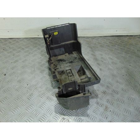 PODSTAWA AKUMULATORA OPEL VECTRA C 1.9 CDTI 8V 2005 24413805 