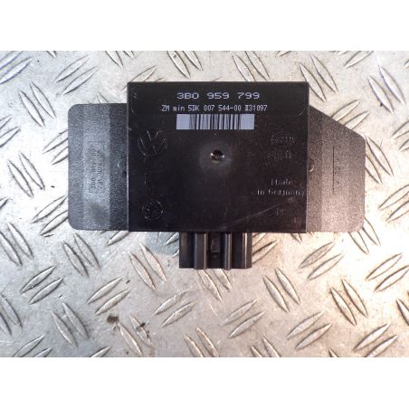 MODUŁ KOMFORTU VW PASSAT B5 1.8 20V 2000 3B0959799 