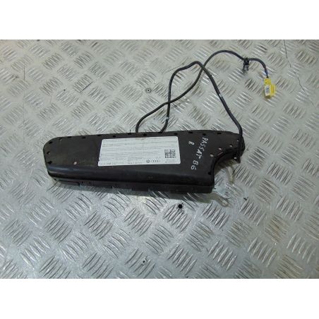 PODUSZKA FOTELA PRAWA VW PASSAT B6 2007 3C4880242 