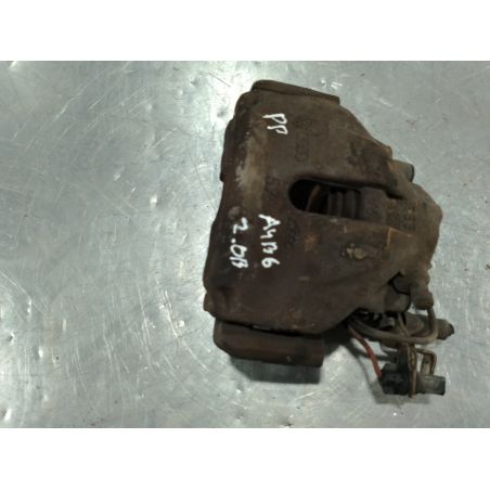 ZACISK HAMULCOWY PRAWY PRZÓD AUDI A4 B6 2.0 B 2004 