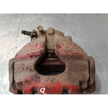 ZACISK HAMULCOWY PRAWY PRZÓD VW TRANSPORTER T4 2.5 TDI 1997 ATE 