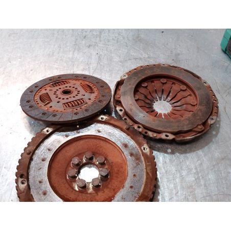 SPRZĘGŁO KOMPLETNE RENAULT TRAFIC II 1.9 DCI 2005 