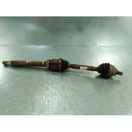 PÓŁOŚ PRAWA PRZÓD FORD FOCUS MK2 1.8 tdci 2008 