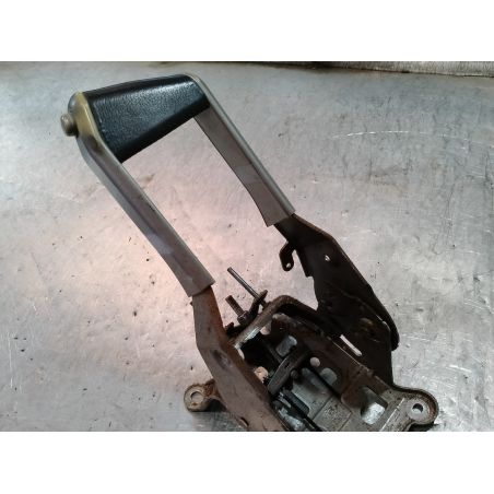 DŹWIGNIA HAMULCA RĘCZNEGO RENAULT MEGANE II ( 02-09 ) 1.9 DCI 2004 8200273004 