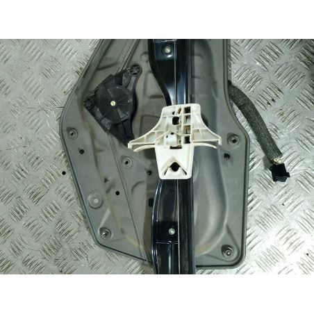 PODNOŚNIK SZYBY PRAWY TYŁ SKODA SUPERB II 2.0 TDI 2013 