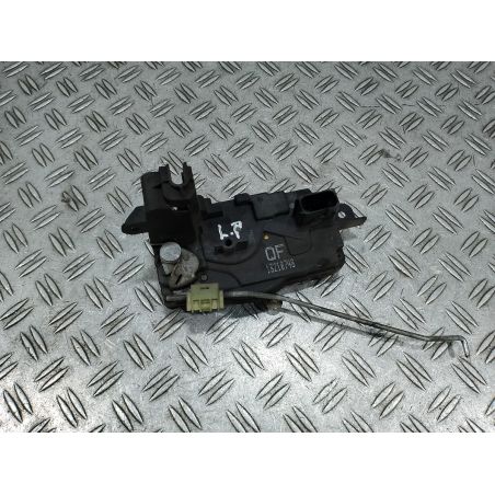 ZAMEK DRZWI LEWY PRZÓD OPEL ZAFIRA B 1.7 CDTI 2008 13210746QF 