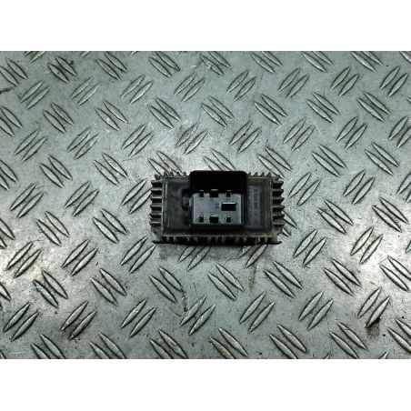 PRZEKAŹNIK ŚWIEC ŻAROWYCH OPEL VECTRA C 2.2 DTI 2002 55354141 