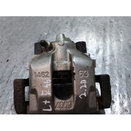 ZACISK HAMULCOWY LEWY TYŁ BMW E46 2.2 B 2001 JBC0107   KAMOKA 