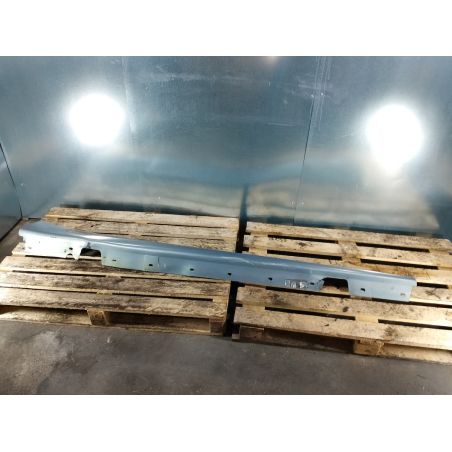 PRÓG PRAWY BMW E90 2.0 D 2005 