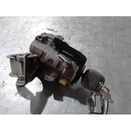 STACYJKA TOYOTA AVENSIS III T27 2.0 D 2009 N0502638/639 