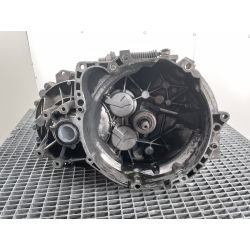 SKRZYNIA BIEGÓW MANUALNA VOLVO V40 ( 95-04 ) 1.9 DCI1.9 DCI2001P30616072/072                                            