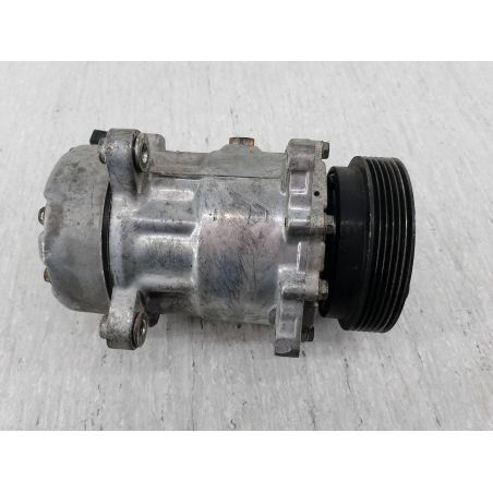 POMPA, SPRĘŻARKA KLIMATYZACJI AUDI  A3 8L 1.6 B 2001 8FK351127381 