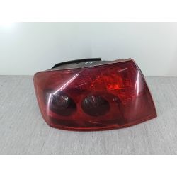 LAMPA TYLNA LEWA PEUGEOT 407 2.0 HDI20049687124080                                            