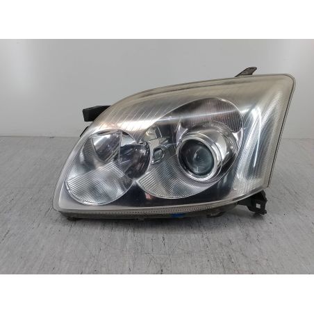 LAMPA PRZÓD LEWA TOYOTA AVENSIS II T25 2.0 D-4D 2007 