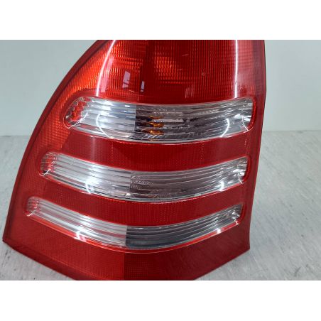LAMPA TYLNA LEWA MERCEDES-BENZ W203 1.8 B 2002 A2038201164 