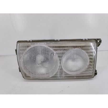 LAMPA PRZÓD PRAWA MERCEDES-BENZ W123 2.4 D 1976 1305235051R 