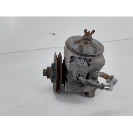 POMPA WSPOMAGANIA MERCEDES-BENZ W123 2.4 D 1976 1164602480 7672900424 
