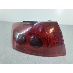 LAMPA TYLNA LEWA PEUGEOT 407 2.0 HDI2.0 HDI2004                                            