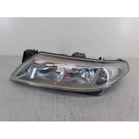 LAMPA PRZÓD LEWA XENON RENAULT LAGUNA II ( 02-07 ) 2.0 16V 2002 088319  89008080   89035113 