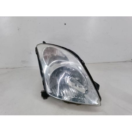 LAMPA PRZÓD PRAWA SUZUKI SWIFT ( 04-10 ) 1.3 92KM 1.3 VVT 2006 