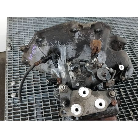 SKRZYNIA BIEGÓW MANUALNA OPEL VECTRA C 1.8  2006 F17W394 