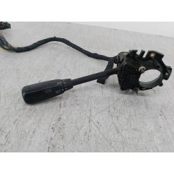 PRZEŁĄCZNIK KIERUNKOWSKAZÓW MERCEDES-BENZ W201 ( 82-93 ) 2.0 118KM2.019932015450824                                            