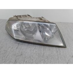 LAMPA PRZÓD PRAWA SKODA OCTAVIA II 2.0 TDI2007                                            