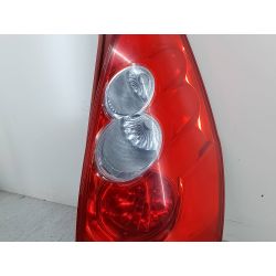 LAMPA TYLNA PRAWA MAZDA 5 ( 05-10 ) 2.0 D2005C23551150   P4830R                                            