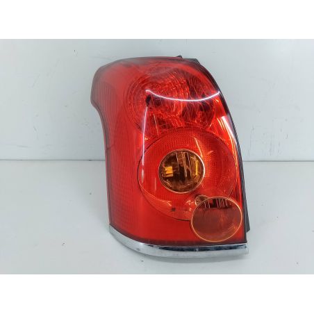 LAMPA TYLNA LEWA TOYOTA AVENSIS II T25 2.0 D-4D 116KM 2.0 D-4D 2005 05-50 