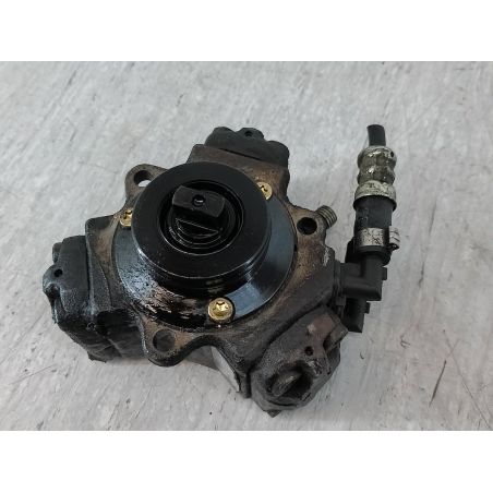 POMPA WTRYSKOWA OPEL CORSA C 1.3 CDTI 2005 55185549      0445010092 