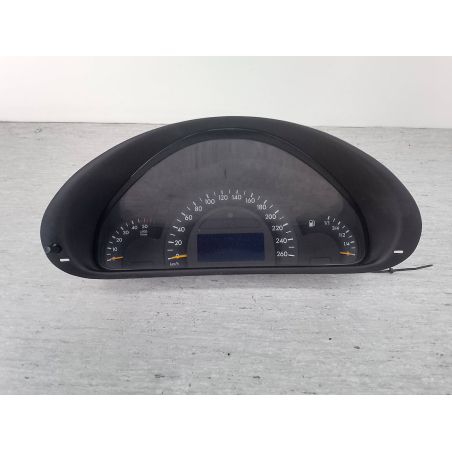 LICZNIK MERCEDES-BENZ KLASA C W203 2.2 CDI 2003 A2035403047 110.080.231/004 