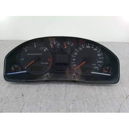 LICZNIK AUDI A6 C5 1.9 TDI 2000 4B0920900F 